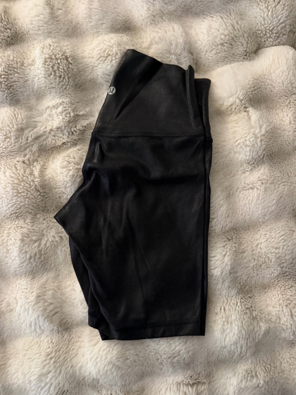Lululemon 6 align shine Black Athletic Shorts